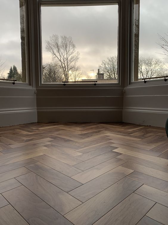 Darekaou Herrronbone & Cheveronbone Flooring